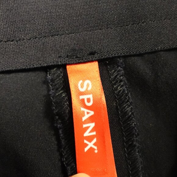 SPANX On-The-Go Ankle polished ankle slim pant women's large classic black - Picture 3 of 13